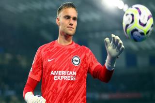 "بديل أونانا".. تقارير: مانشستر يونايتد يستهدف ضم حارس برايتون